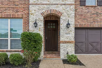 501 Winehart Street, Lewisville, TX 75056 - Photo 3