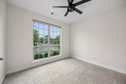 501 Winehart Street, Lewisville, TX 75056 - Photo 7