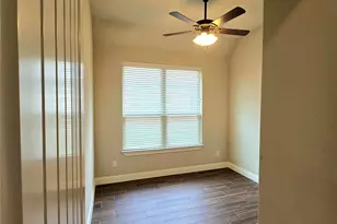 3113 Main St, Granbury, TX 76049 - Photo 17