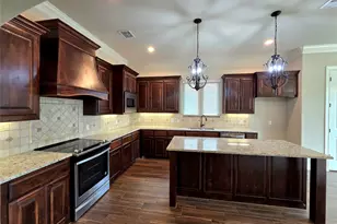3113 Main St, Granbury, TX 76049 - Photo 7