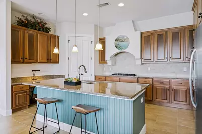 610 Via Ravello #311, Irving, TX 75039 - Photo 7