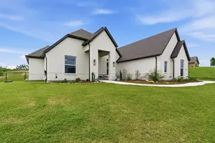 404 Oak Mdw Ln, Weatherford, TX 76085 - Photo 5