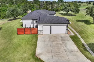 1050 Kingsley Ct, Weatherford, TX 76087 - Photo 7