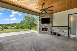 1050 Kingsley Ct, Weatherford, TX 76087 - Photo 9