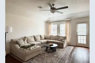 1421 Jacksons Run, Greenville, TX 75402 - Photo 9