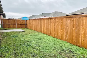 1421 Jacksons Run, Greenville, TX 75402 - Photo 19