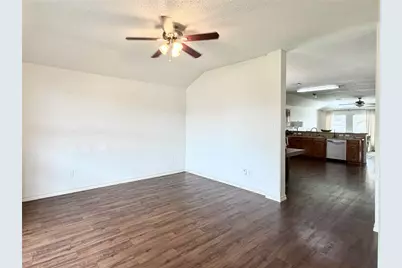 1421 Jacksons Run, Greenville, TX 75402 - Photo 3