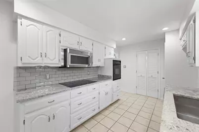 807 Lake Meadows Drive, Rockwall, TX 75087 - Photo 11