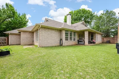 6628 Westmoor Lane, Benbrook, TX 76132 - Photo 31