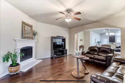 421 Hideaway Road, McKinney, TX 75072 - Photo 5