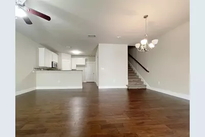 207 Lily Lane, Lewisville, TX 75057 - Photo 3