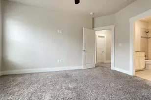 207 Lily Ln, Lewisville, TX 75057 - Photo 17