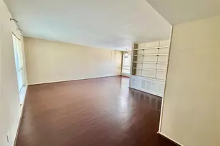 4933 Skillman St, Dallas, TX 75206 - Photo 3