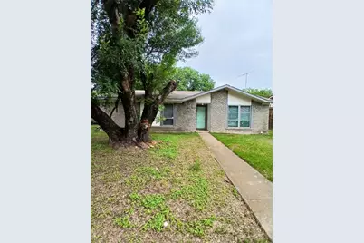 12109 Bishop Drive, Balch Springs, TX 75180 - Photo 3