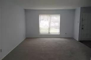 12109 Bishop Dr, Balch Springs, TX 75180 - Photo 19