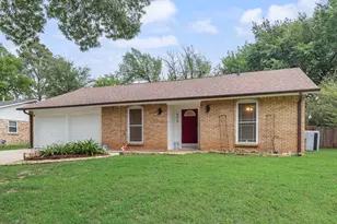 809 Buffalo Dr, Arlington, TX 76013 - Photo 1