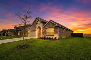1373 Madeline Ln, Krum, TX 76249 - Photo 1