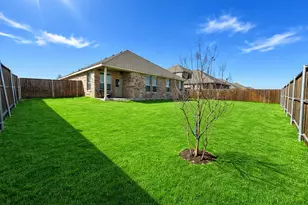 1373 Madeline Ln, Krum, TX 76249 - Photo 21