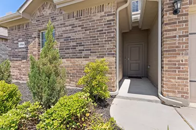 9704 Calhoun Falls Drive, Fort Worth, TX 76108 - Photo 3