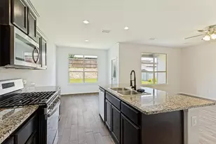 9704 Calhoun Falls Dr, Fort Worth, TX 76108 - Photo 11
