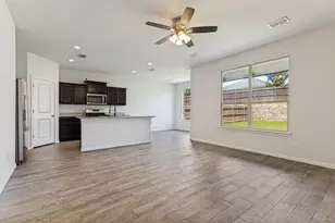 9704 Calhoun Falls Dr, Fort Worth, TX 76108 - Photo 7