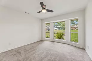 10112 Wandering Way St, Benbrook, TX 76126 - Photo 31