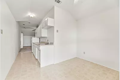 10112 Wandering Way Street, Benbrook, TX 76126 - Photo 37