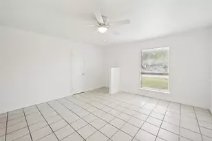 903 Woodbrook St, Arlington, TX 76011 - Photo 11