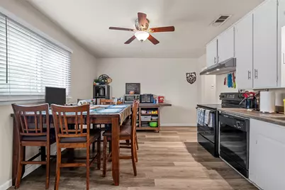 1724 S 18th Street, Waco, TX 76706 - Photo 9