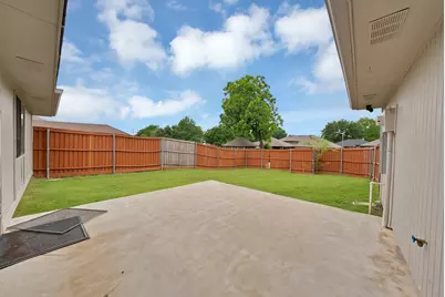 925 Creekview Drive, Mesquite, TX 75181 - Photo 23