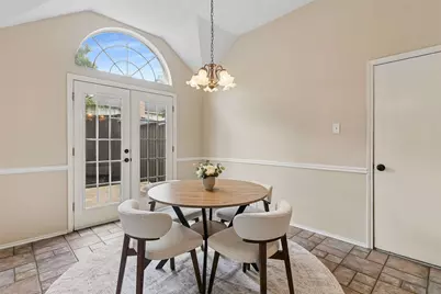 2104 Gent Drive, Plano, TX 75025 - Photo 11