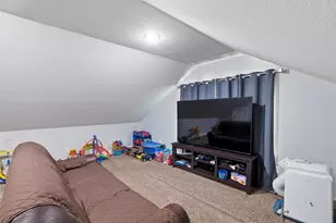 203 Pioneer Dr, Keene, TX 76059 - Photo 21