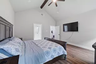 203 Pioneer Dr, Keene, TX 76059 - Photo 23