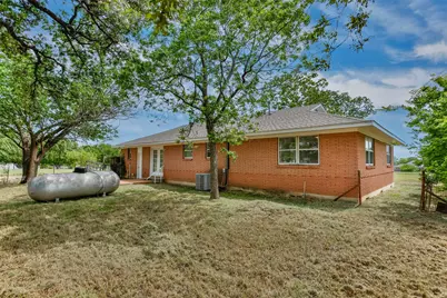65 Kirby Street, Callisburg, TX 76240 - Photo 39