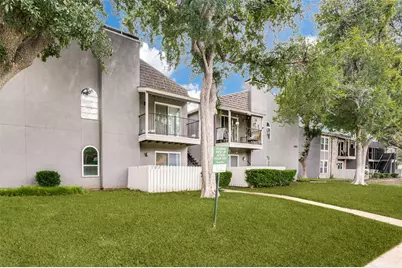 6005 Danbury Lane #202, Dallas, TX 75206 - Photo 3