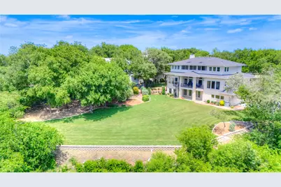 1132 Mallard Pointe Drive, Grand Prairie, TX 75104 - Photo 5