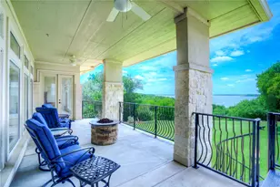 1132 Mallard Pointe Dr, Grand Prairie, TX 75104 - Photo 1