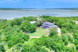 1132 Mallard Pointe Dr, Grand Prairie, TX 75104 - Photo 3