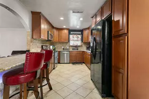 6608 Mccoy Ct, Watauga, TX 76148 - Photo 5