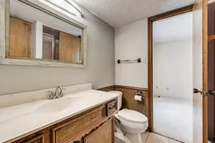 1912 Anna Dr, Irving, TX 75061 - Photo 19