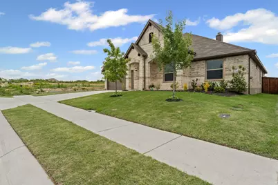 220 Shepards Street, Godley, TX 76044 - Photo 3