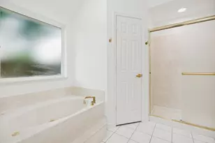 4312 Avonshire Ln, Plano, TX 75093 - Photo 13