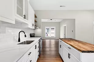 403 S Willomet Ave, Dallas, TX 75208 - Photo 19