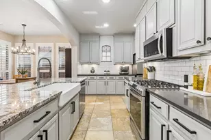 6404 Falcon Ridge Ln, McKinney, TX 75071 - Photo 3