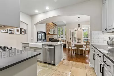 6404 Falcon Ridge Lane, McKinney, TX 75071 - Photo 9