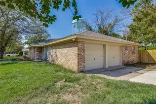3800 Van Deman Dr, Benbrook, TX 76116 - Photo 3