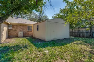 3800 Van Deman Dr, Benbrook, TX 76116 - Photo 19