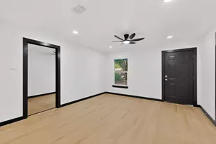2518 Larry Dr, Dallas, TX 75228 - Photo 7