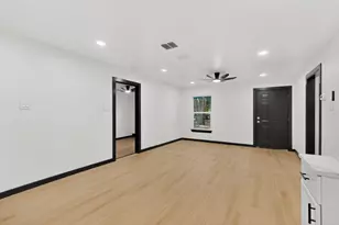 2518 Larry Dr, Dallas, TX 75228 - Photo 9