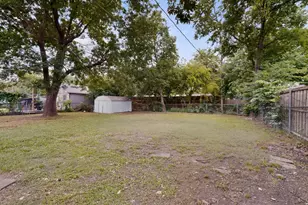 2518 Larry Dr, Dallas, TX 75228 - Photo 39